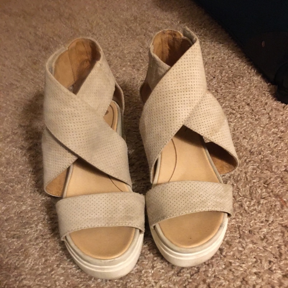 Dr.Scholls wedge platform shoe & comfort support